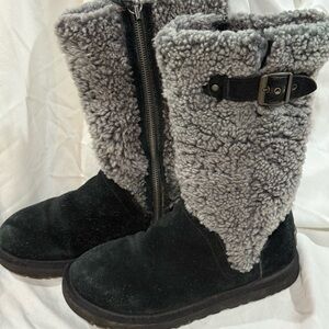 UGG Charcoal Wool Blend Accessory